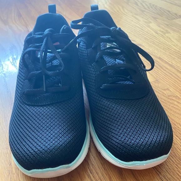 Skechers Shoes Women’s 10 US Black Air cooled Memory Foam Sneakers Flex-lite - Picture 8 of 9